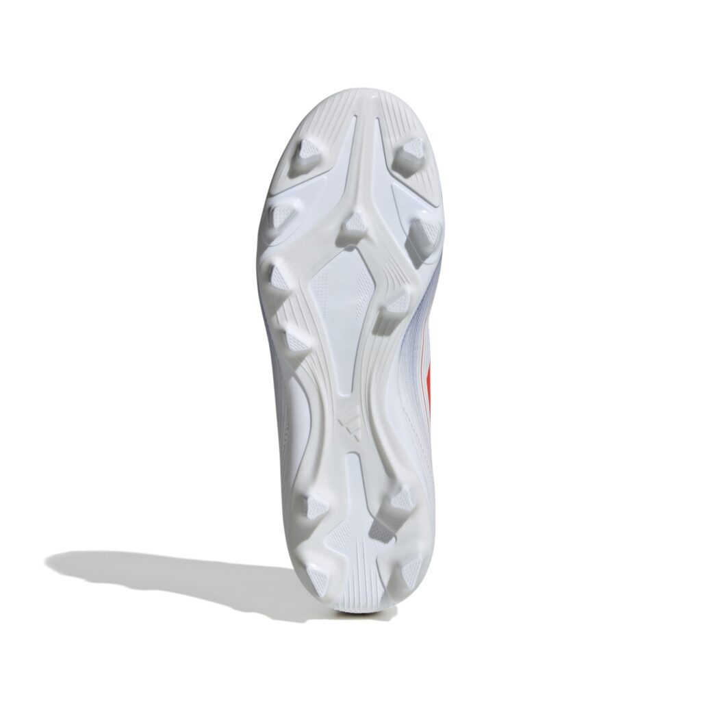 Buty adidas Junior F50 Club FxG IF1382