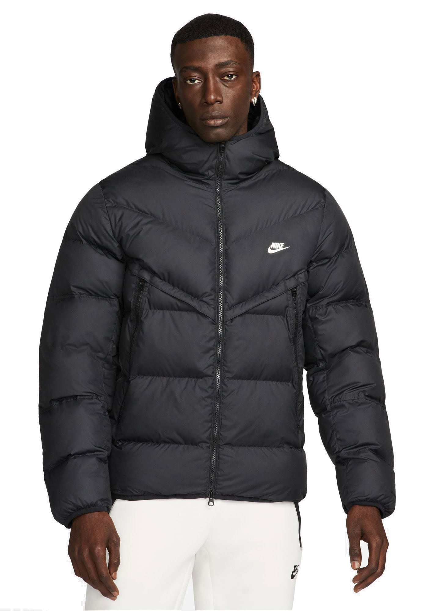 Kurtka Nike Sportswear Storm-FIT Windrunner DR9605-010