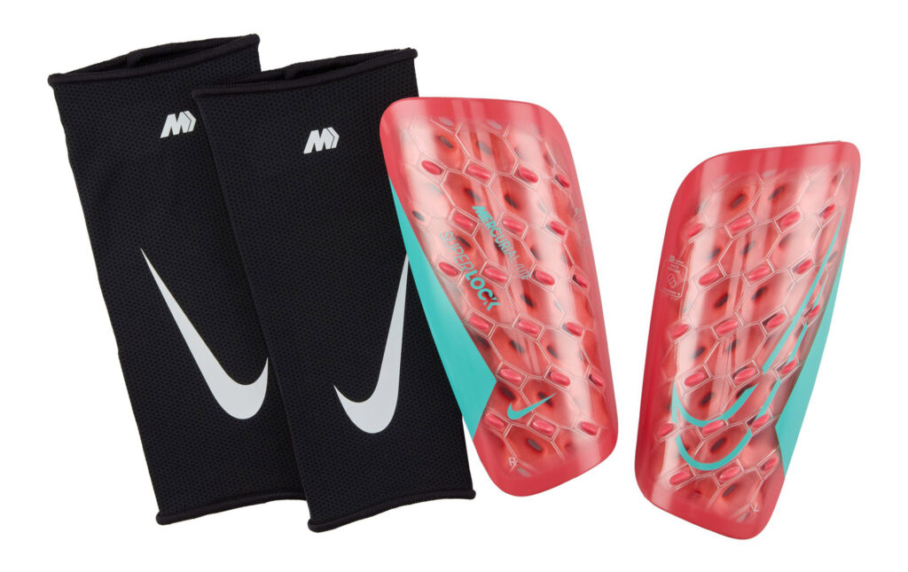 Ochraniacze Nike Mercurial Lite SuperLock DN3609-850